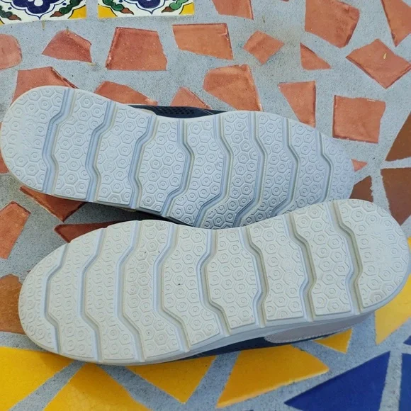 On Foot lightweight Loafer - Picture 4 of 7